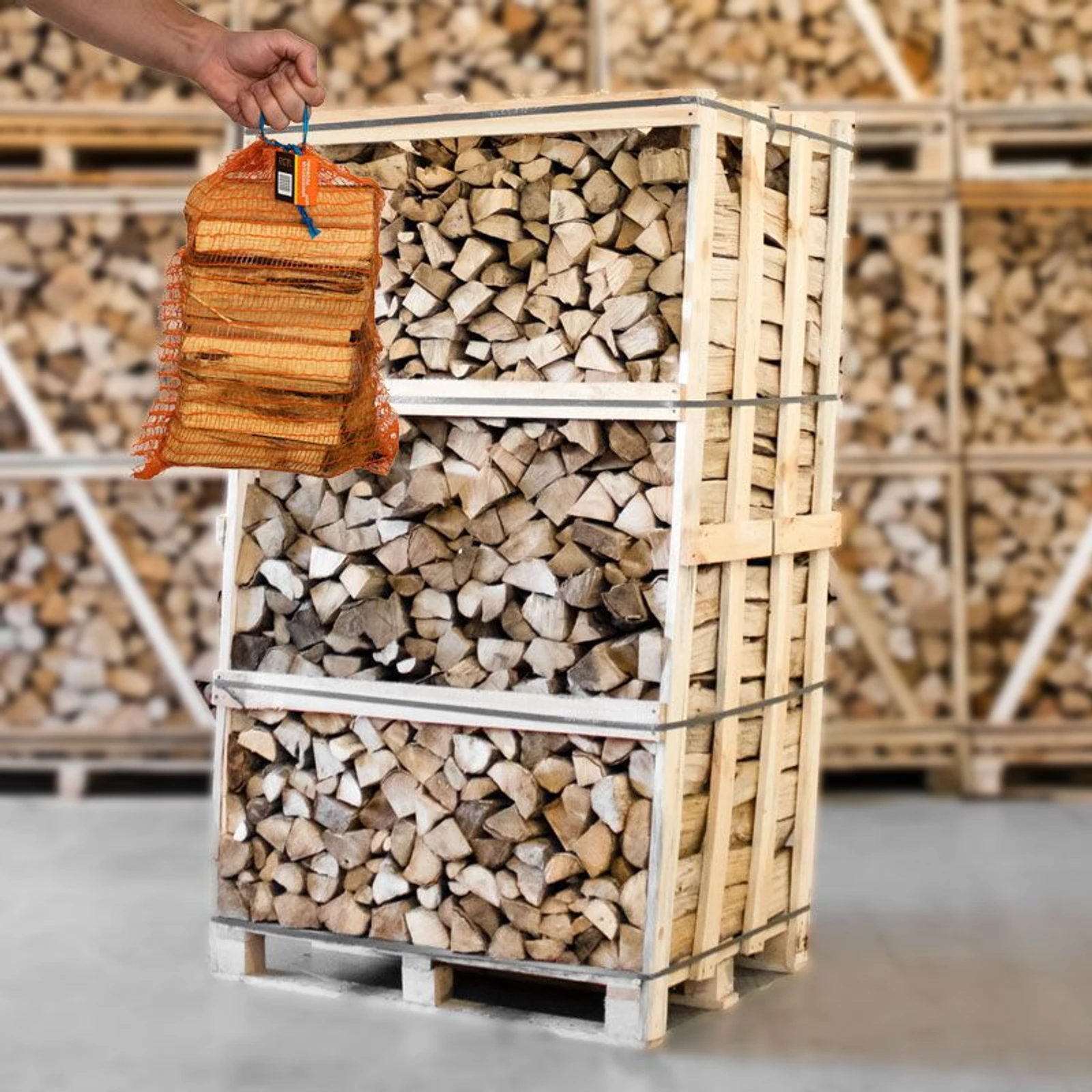 Palette de bois de chauffage Charme 25cm + 5 sacs de bois d'allumage offerts