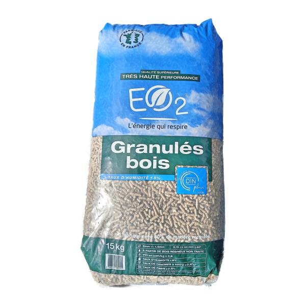 Granulés de bois 100% résineux - EO2 DINplus - Palette 1080 kg (72 sacs de 15 kg)
