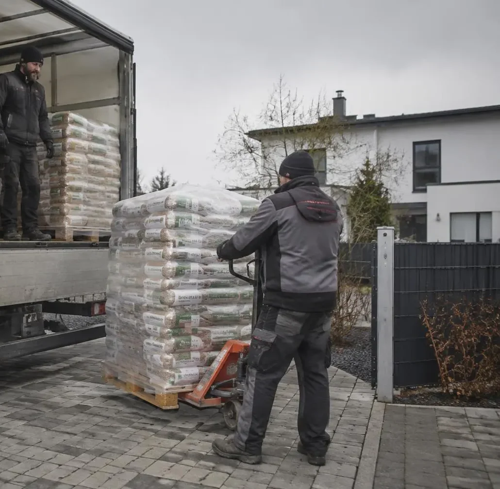 Déchargement de palettes de granulés